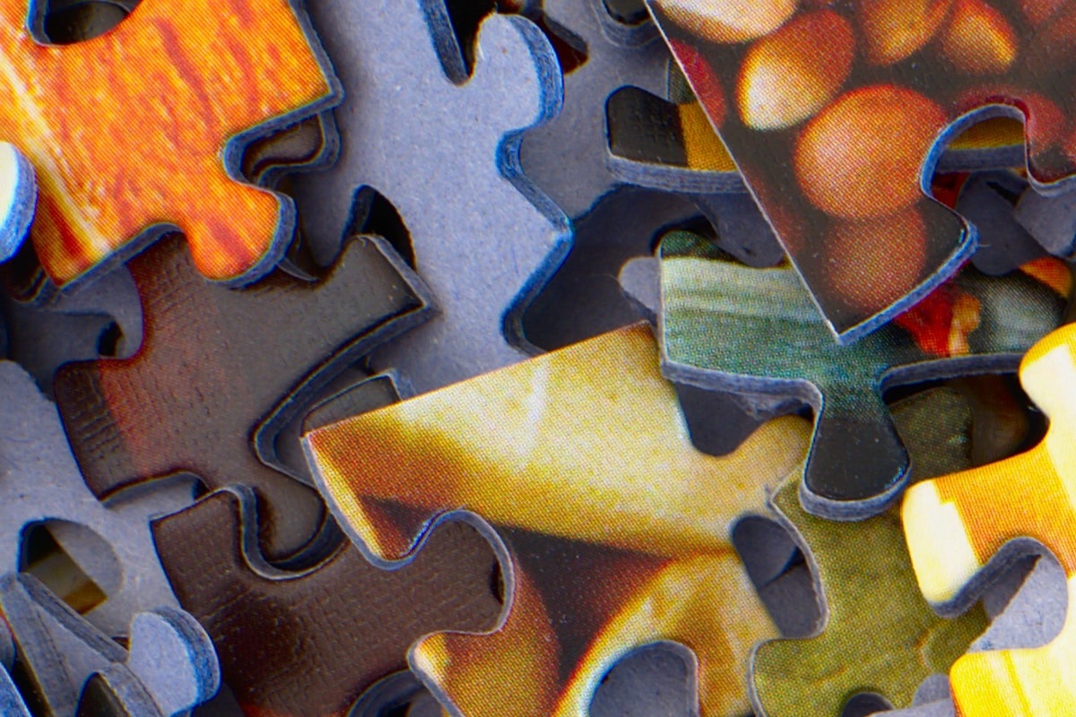 azt se tudjuk, hol áll a fejünk